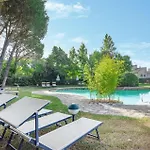 Beautiful In With Swimming Pool *