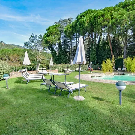 Beautiful In With Swimming Pool Apartamento Cortona
